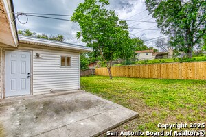 Building Photo - 211 Green Meadow Blvd