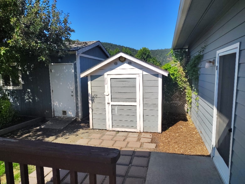 Building Photo - 2136 Harlequin Ct
