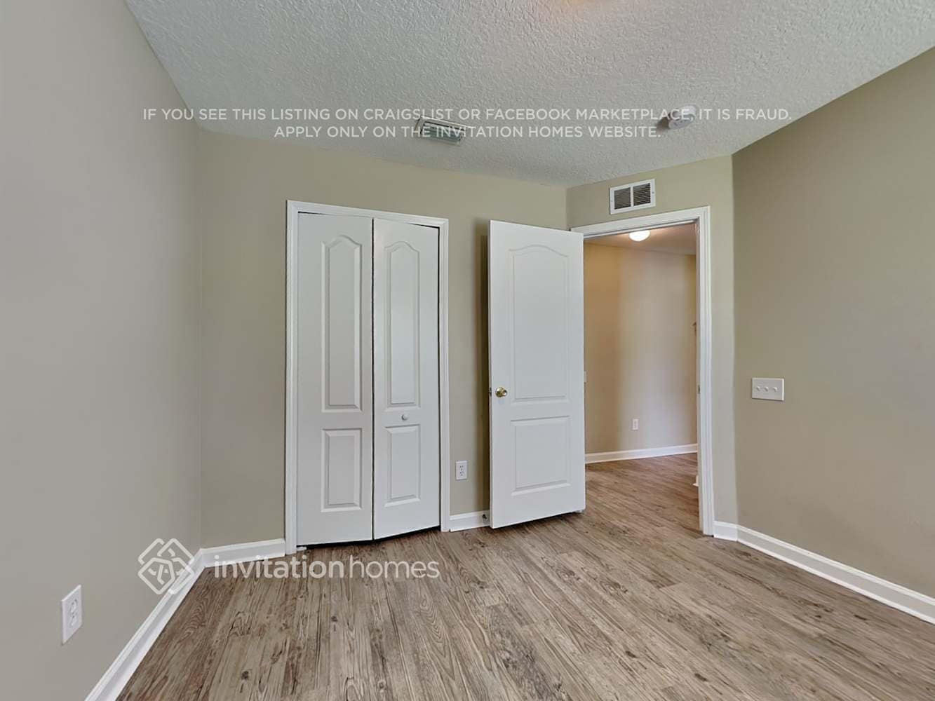 Building Photo - 12326 Cedarfield Dr