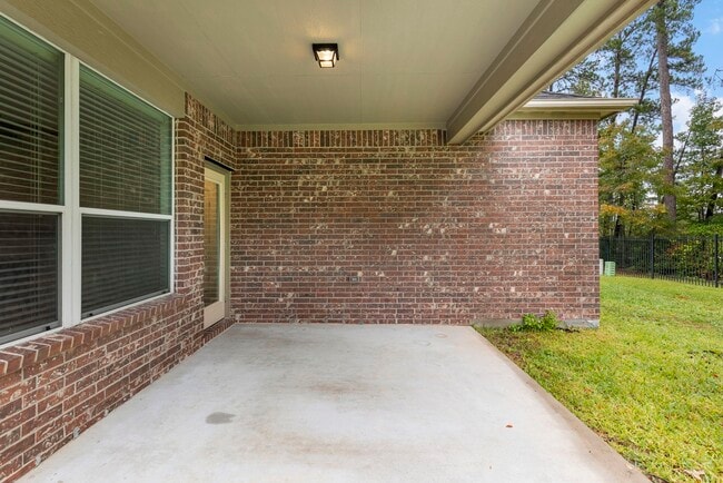 Building Photo - 66 E Heritage Mill Cir