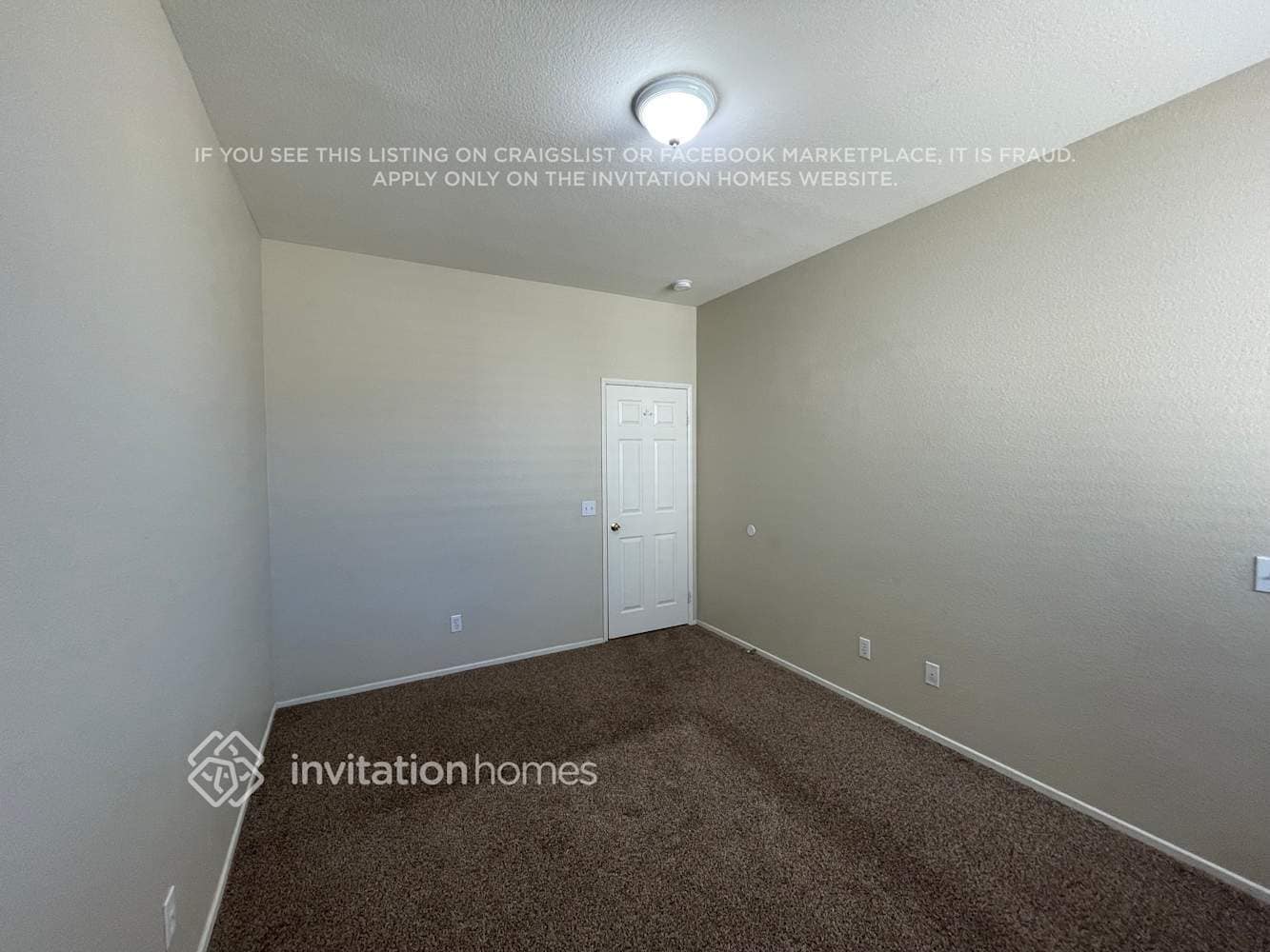 Building Photo - 5815 W Ave J 12