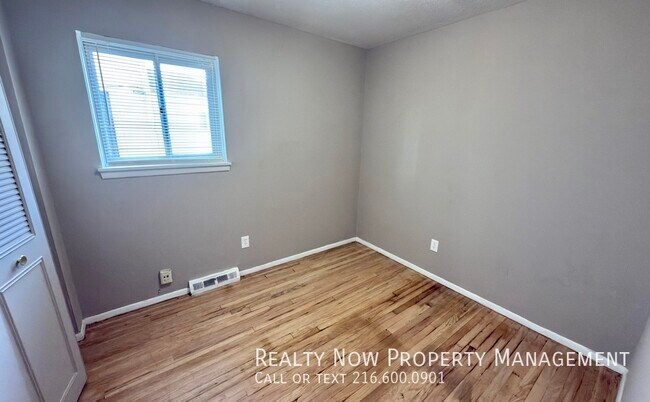 Building Photo - 16709 Palda Dr