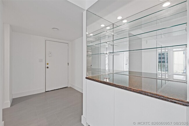 Building Photo - 1360 S Ocean Blvd