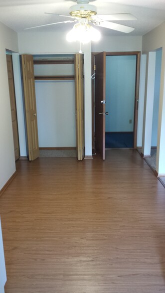 Looking at Dining Room closet and entrance. - 1923 Viking Dr NW