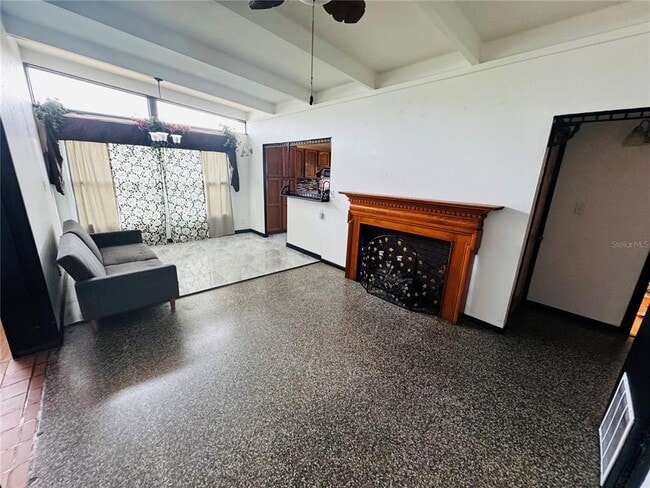 Building Photo - 1709 Warrington Wy