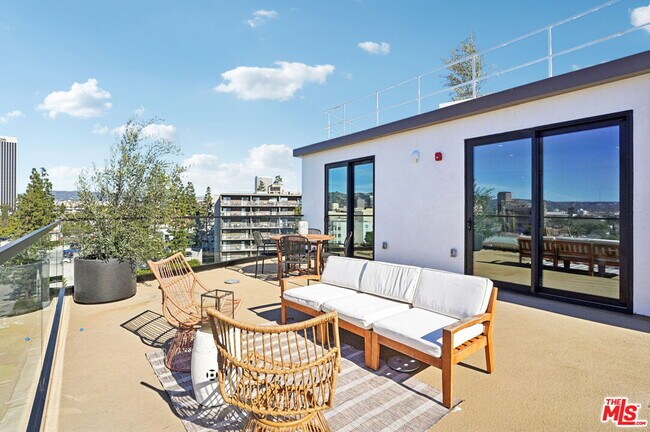 Building Photo - 1110 Spaulding Ave