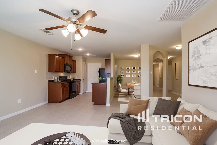 Building Photo - 317 Summer Horse Dr