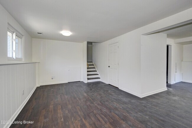 Building Photo - 9310 Plumwood Pl