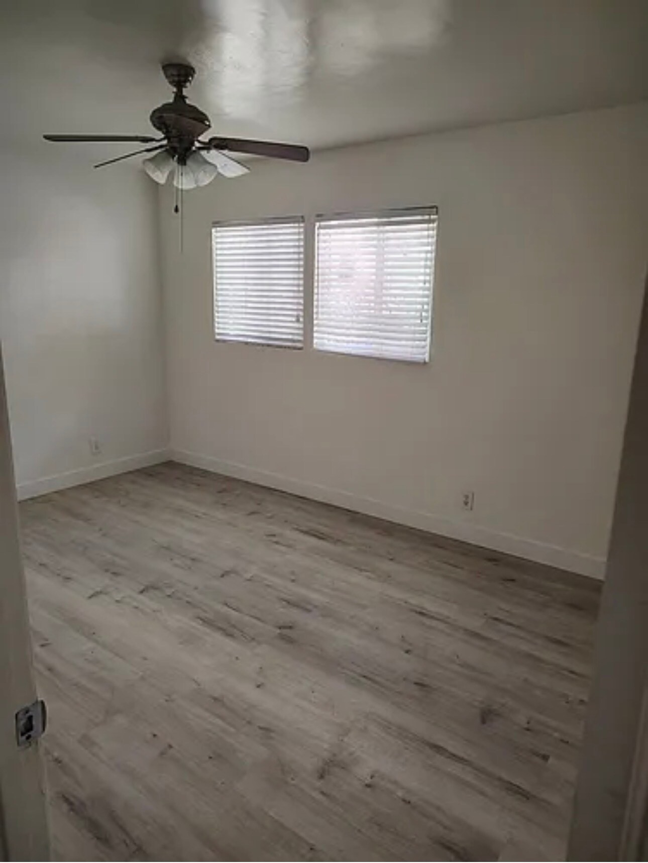 Building Photo - 45409 10th St W