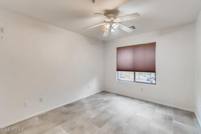 Building Photo - 10310 E Le Marche Dr