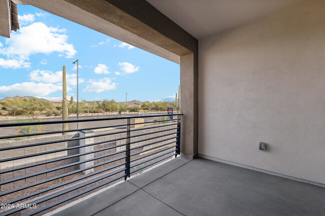 Building Photo - 2121 Sonoran Desert Dr