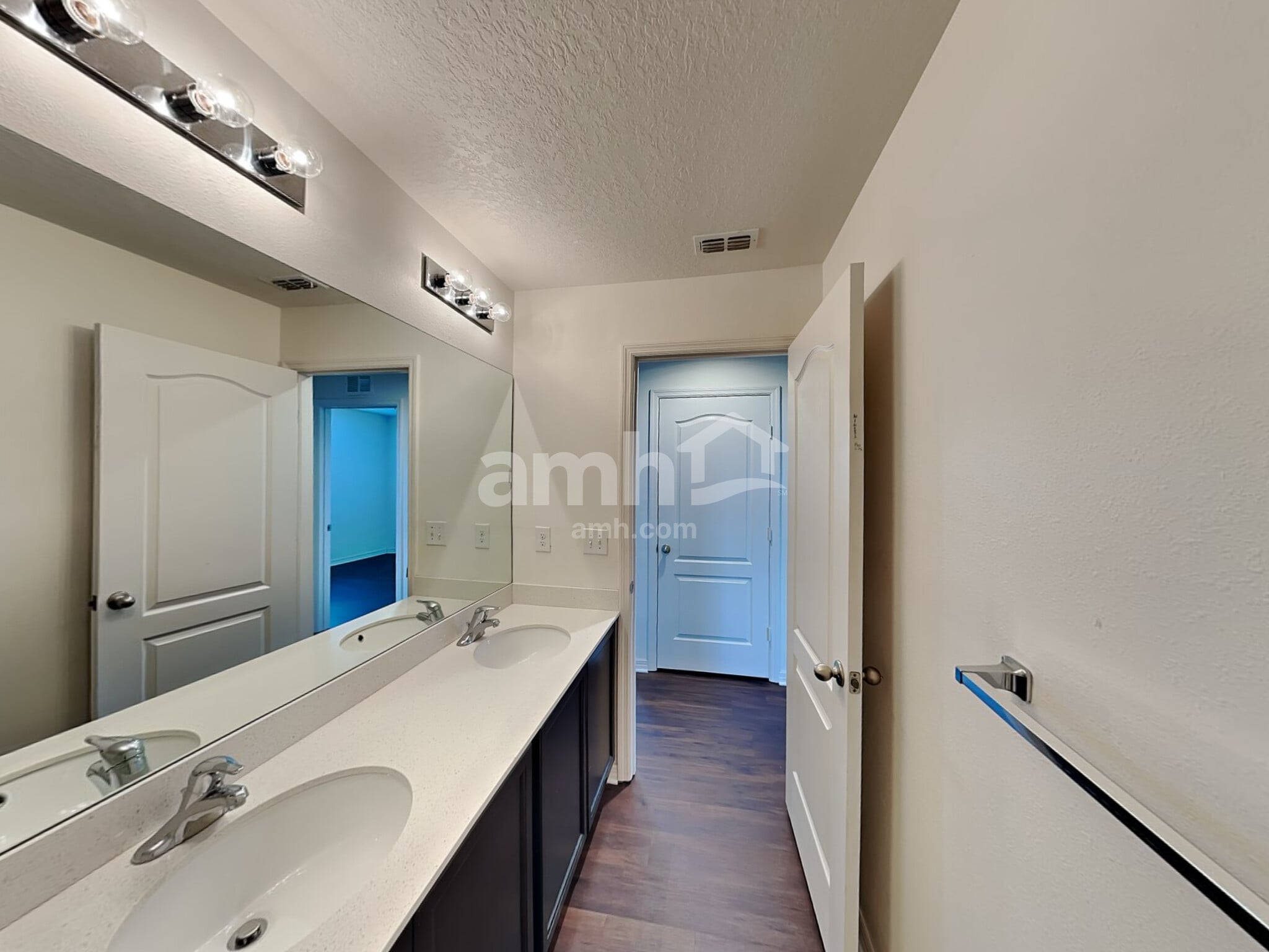 Building Photo - 812 Chatham Walk Dr