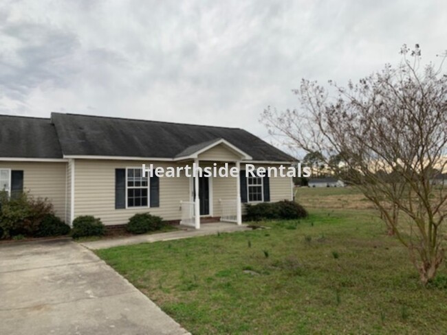 Primary Photo - **2 Bedroom 2 Bath Duplex Minutes Away fro...