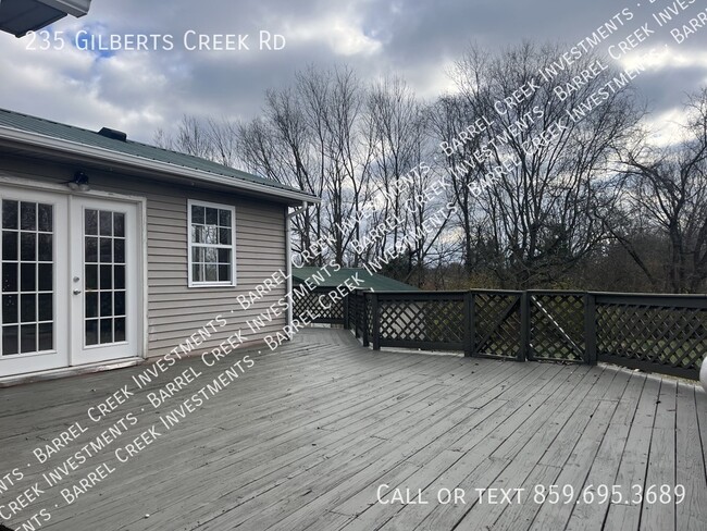 Building Photo - Newly Renovated 3-Bedroom, 1.5-Bath Home o...