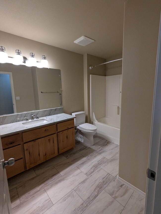 Building Photo - 20565 Sun Meadow Way