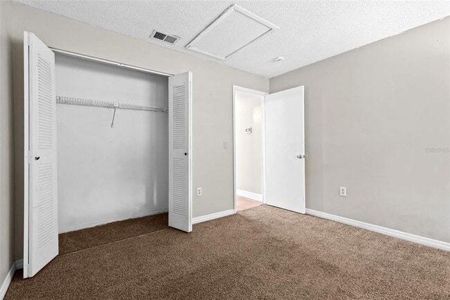 Building Photo - 629 Stillview Cir