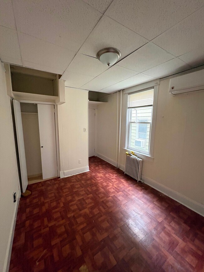 Building Photo - 110 Webster Ave