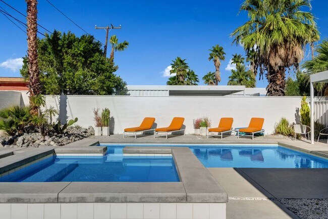 Building Photo - Mid-Century Steel Oasis in Palm Springs