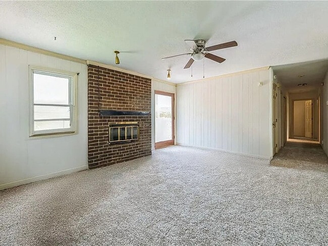 Building Photo - Build Equity While Leasing - Lease to Own