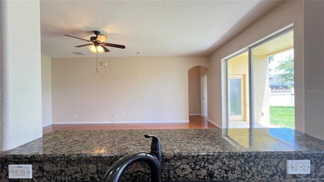 Building Photo - 806 Lost Grove Cir