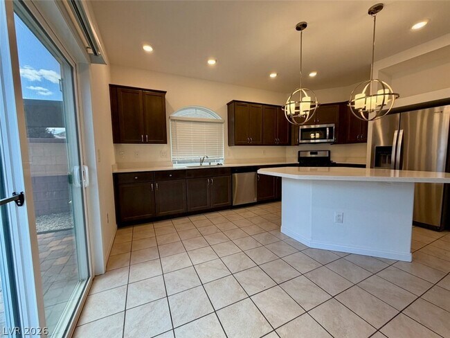 Building Photo - 7748 Pacific Dunes St