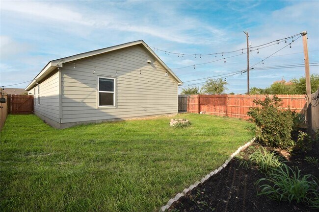 Building Photo - 6546 Augustus Magee