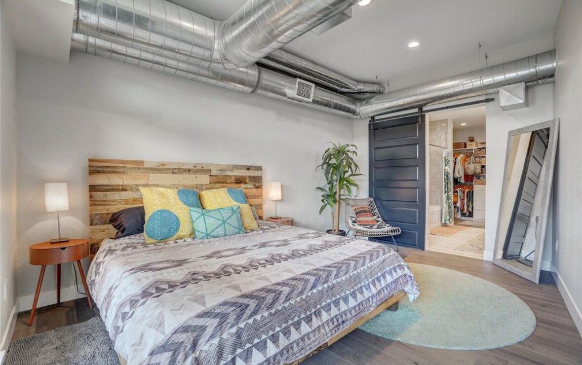 Building Photo - 3198 Blake St