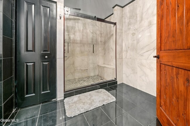 Building Photo - 217 Meade Rd