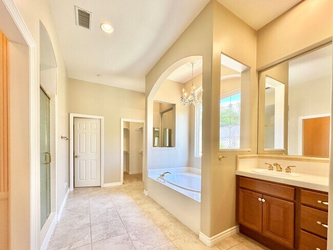 Building Photo - Beautiful Single-Level Custom Home with Serene Backyard Space in the Lovely Peppertree Park Commu...