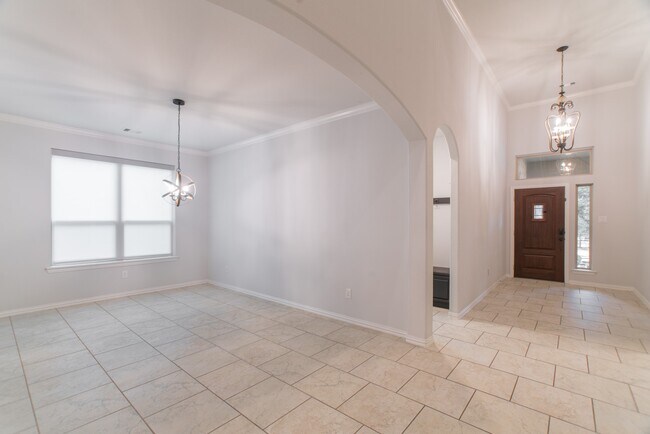 Building Photo - 11 Sawbridge Cir