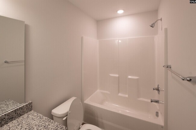 Building Photo - 859 Summerwood Ln