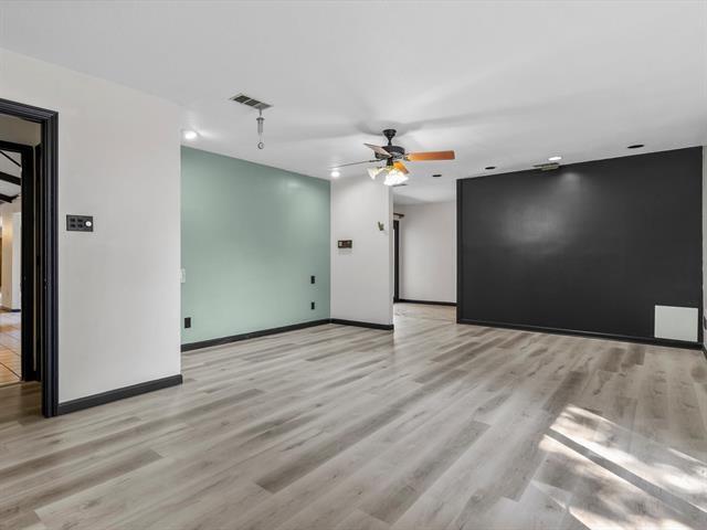 Building Photo - 1004 Overhill Dr