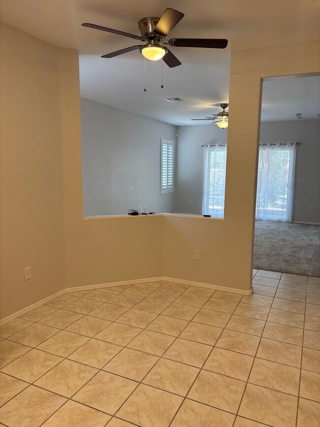 Building Photo - Charming 2-Bed Retreat with Covered Patio in Solera 55+
