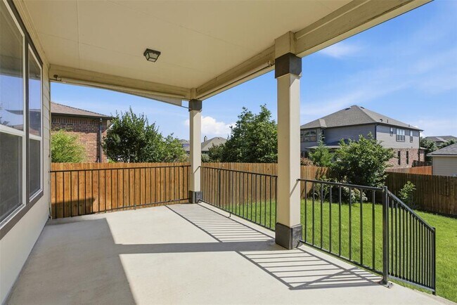 Building Photo - 1413 Ignacia Dr