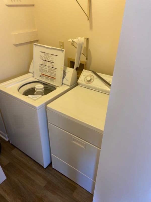 Building Photo - 6780 Willowbrook Dr