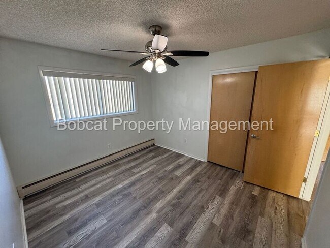 Building Photo - 5229 Silver Sage Dr