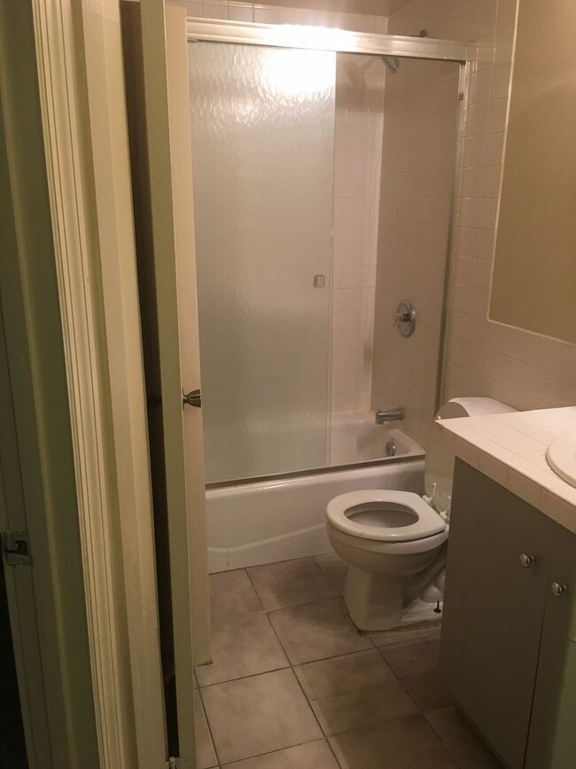 Building Photo - ACCEPTED APPLICATION