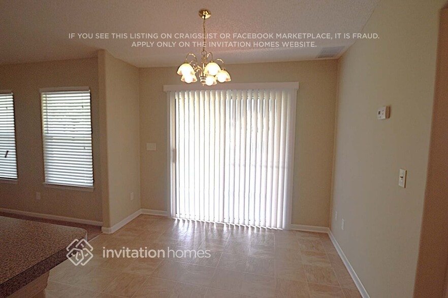 Building Photo - 6886 Wall Springs Dr