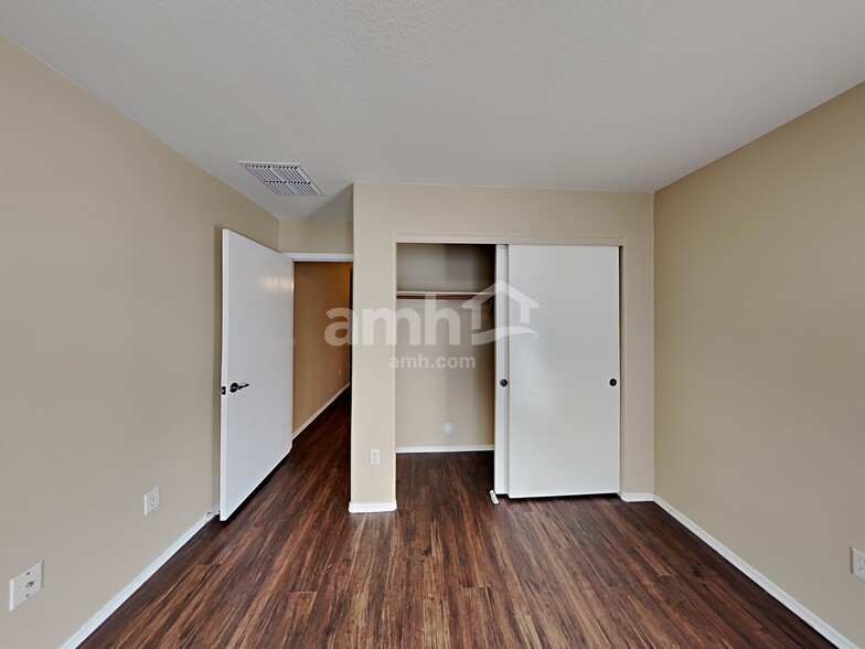 Building Photo - 7808 S Baja Stone Ave