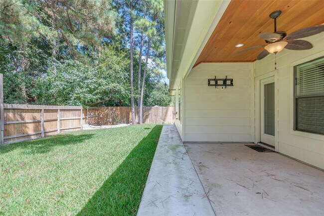 Building Photo - 12130 Brightwood Dr