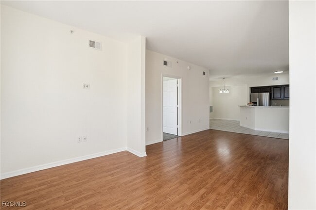 Building Photo - 15590 Ocean Walk Circle