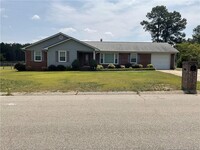 Building Photo - 1013 Leslie Dr