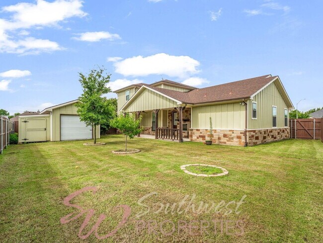 Building Photo - Stunning 5 bedroom, 3.5 bath in Elk Ridge Estates!