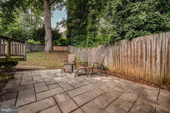 Building Photo - 6508 Berkshire Dr