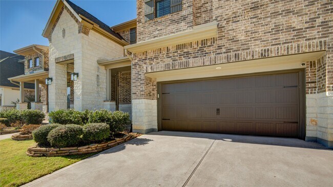 Building Photo - 1222 McMurtry Ridge Dr