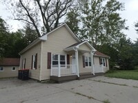 Building Photo - 1615 S Jefferson St