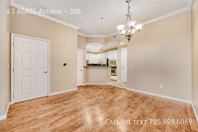 Building Photo - 43 E Agate Ave