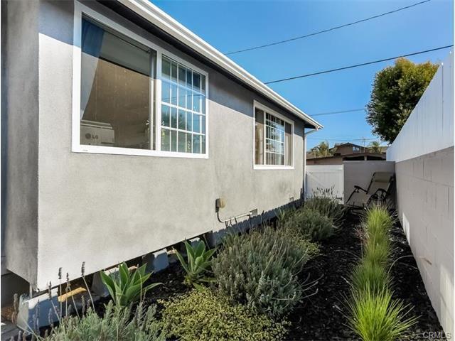 Building Photo - 4628 Sepulveda Blvd