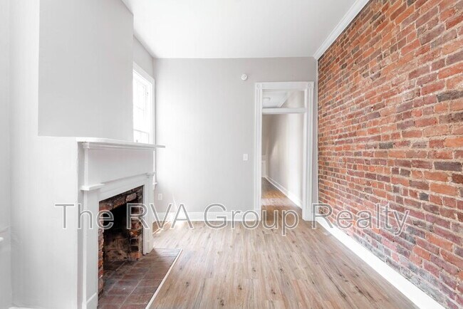 Building Photo - 607 N 27th St