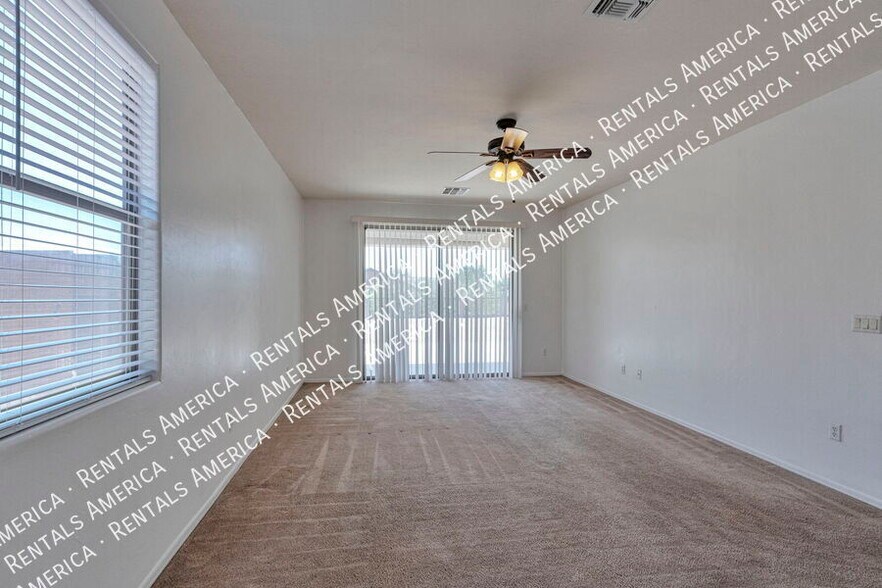 Building Photo - 6722 S Averroes Rd